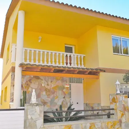 Carolina Villa *