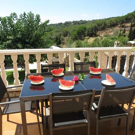 Carolina Villa *